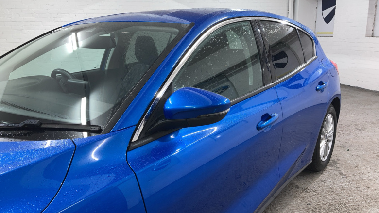 Ford Focus 1.0 EcoBoost 125 Titanium 5dr Petrol Hatchback